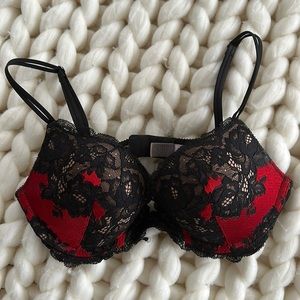 Victoria secret bra 34-C